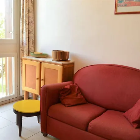 2 Pieces 3 Couchages Sur Ar060-04f Lejlighed
